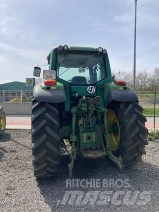 John Deere 6820 Traktorji