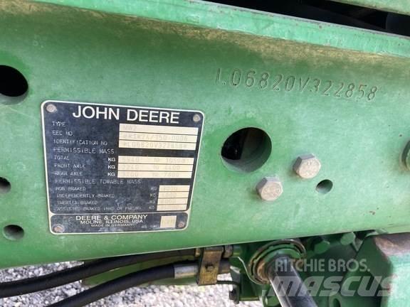 John Deere 6820 Traktorji