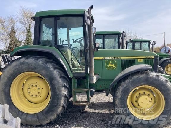 John Deere 6910 Traktorji