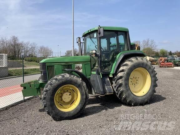 John Deere 6910 Traktorji