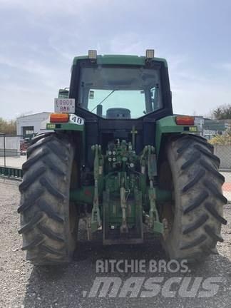 John Deere 6910 Traktorji
