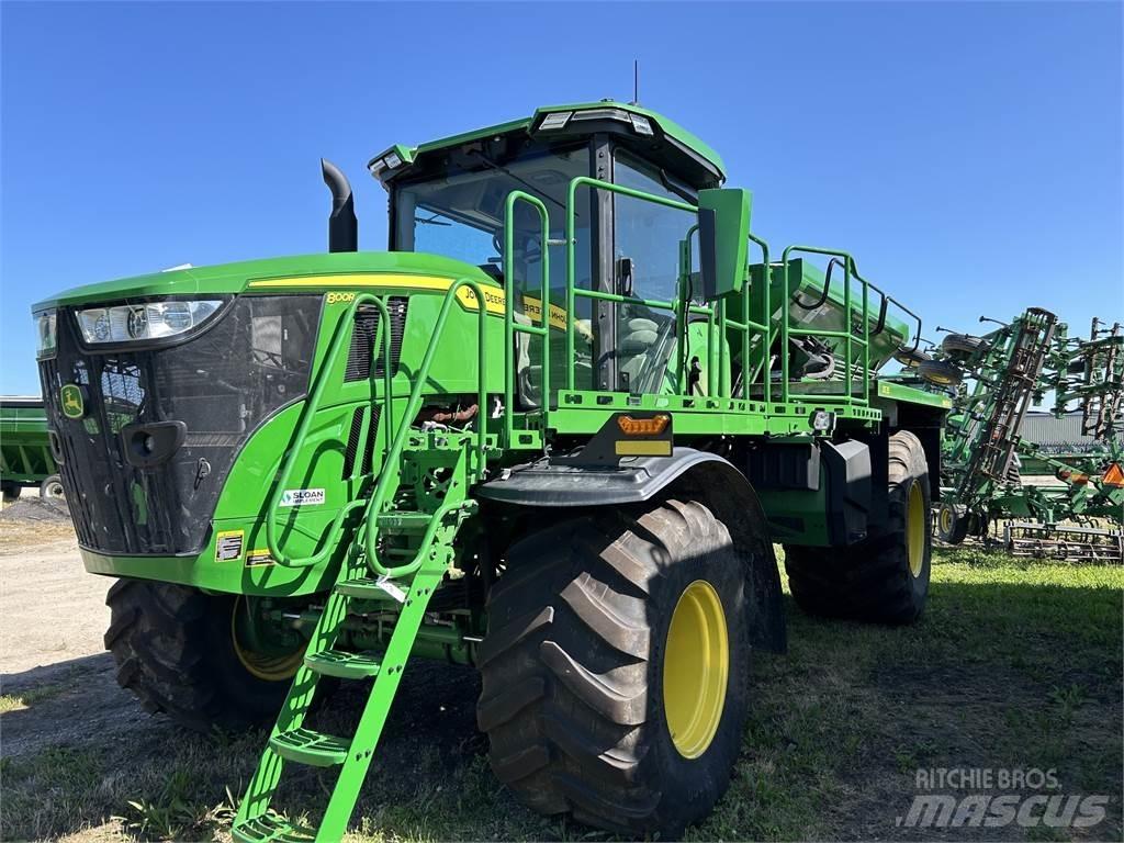John Deere 800R Vlečne škropilnice