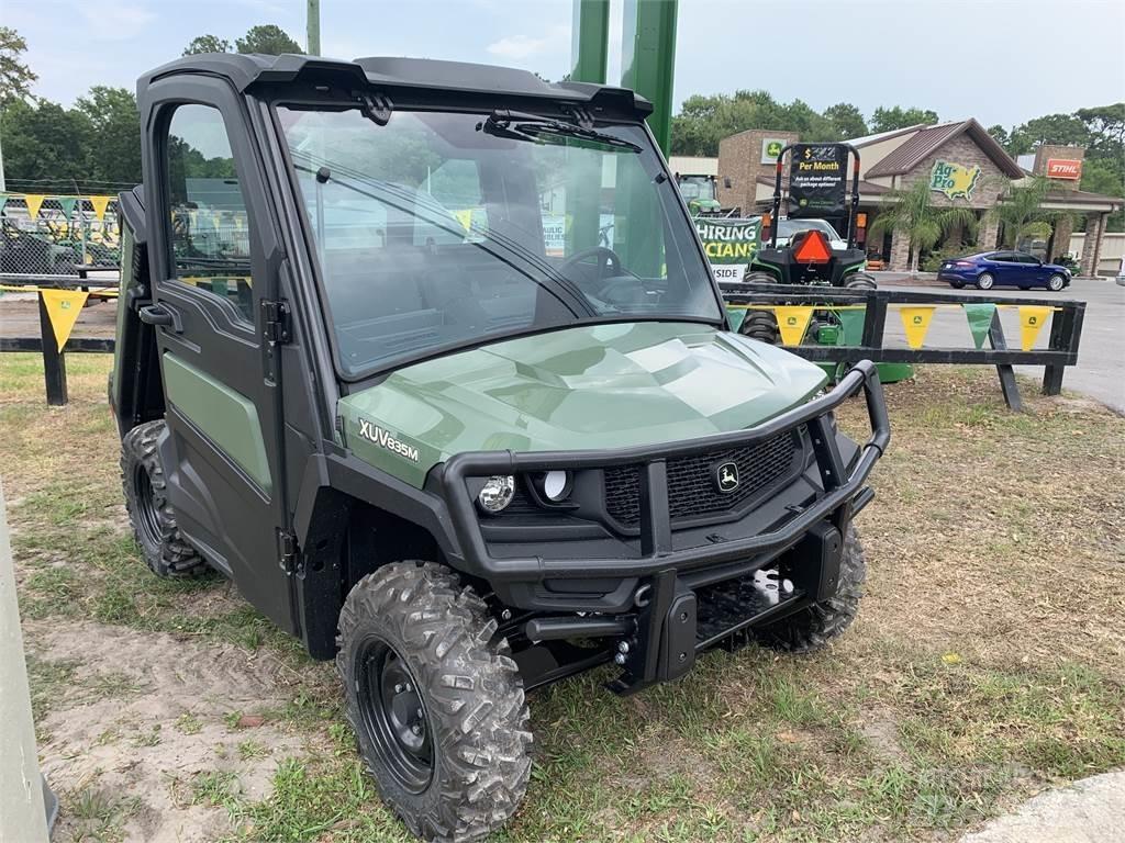 John Deere 835M Pomožni stroji