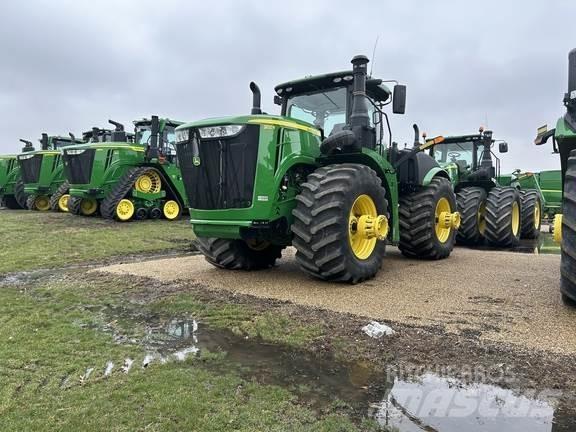 John Deere 9520R Traktorji