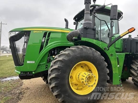 John Deere 9520R Traktorji