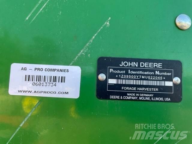John Deere 9900 Kombajni za krmo