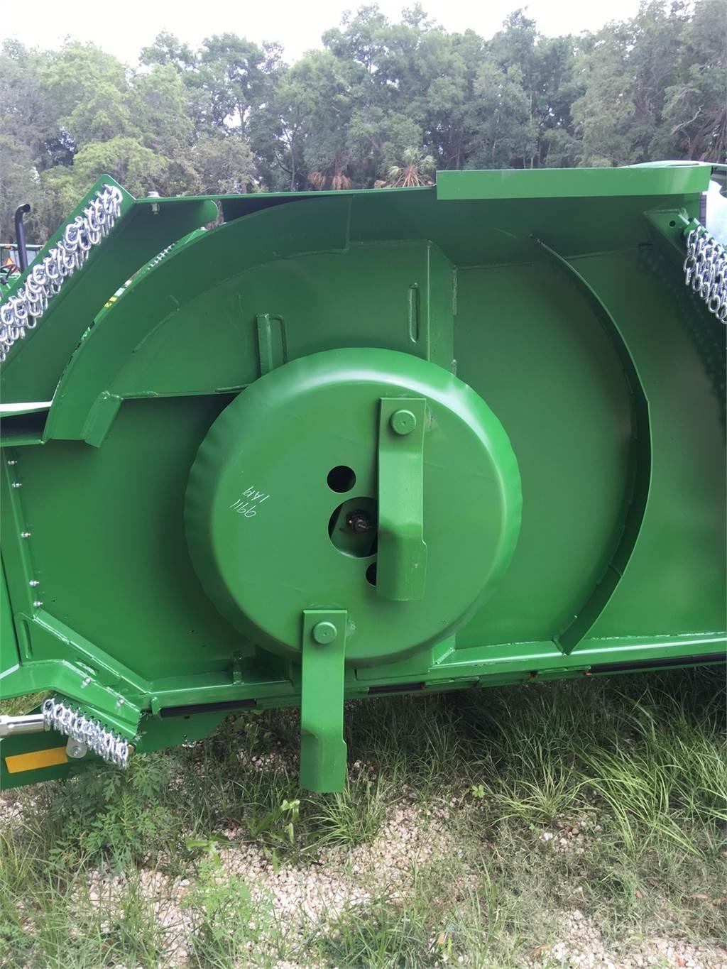 John Deere FC12E Rezač za bale, oprema za rezanje in odvijanje bal