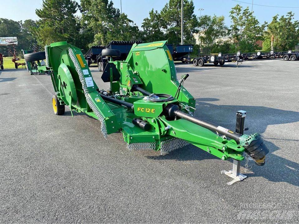 John Deere FC15E Rezač za bale, oprema za rezanje in odvijanje bal
