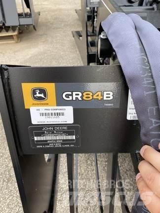 John Deere GR84B Drugi deli