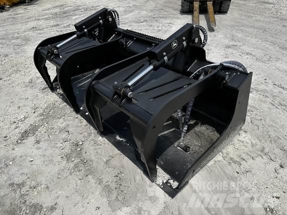 John Deere GS78B Grabeži