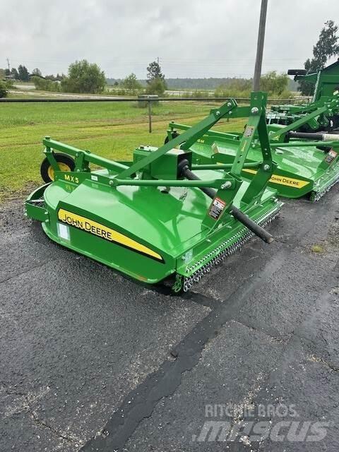 John Deere MX5 Rezač za bale, oprema za rezanje in odvijanje bal