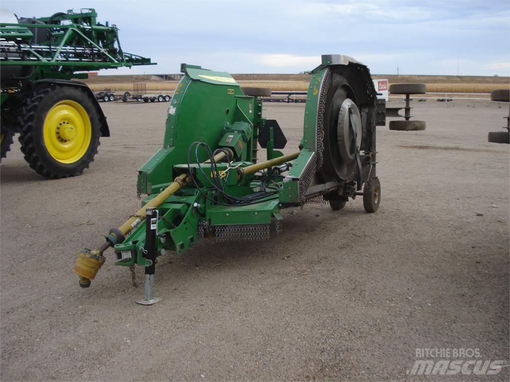 John Deere R15 Rezač za bale, oprema za rezanje in odvijanje bal