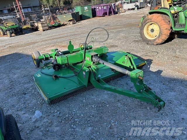 John Deere RC8M Rezač za bale, oprema za rezanje in odvijanje bal