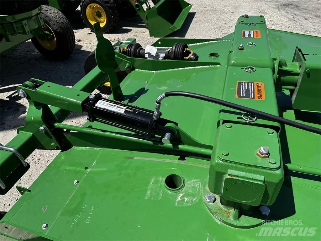 John Deere RC8M Rezač za bale, oprema za rezanje in odvijanje bal
