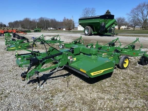 John Deere RC8M Rezač za bale, oprema za rezanje in odvijanje bal
