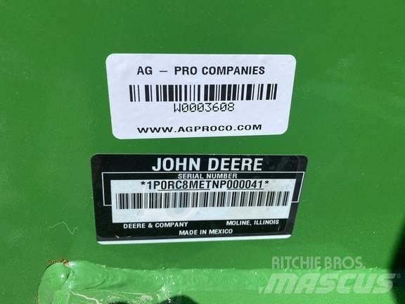 John Deere RC8M Rezač za bale, oprema za rezanje in odvijanje bal