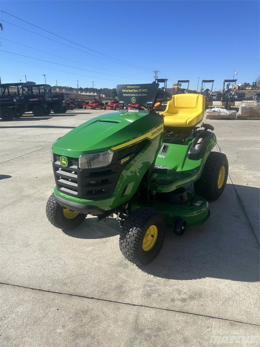 John Deere S100 Vrtni traktor kosilnice