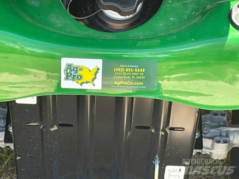 John Deere S100 Vrtni traktor kosilnice