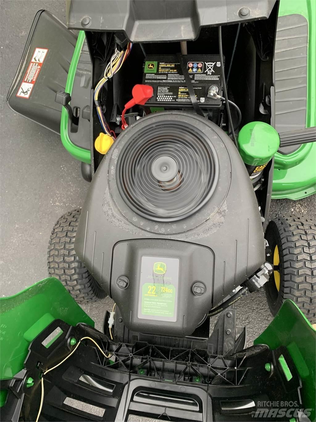 John Deere S130 Vrtni traktor kosilnice