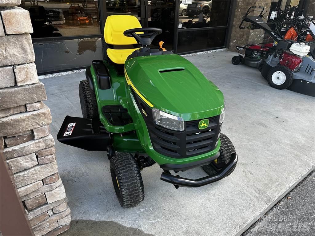 John Deere S130 Vrtni traktor kosilnice