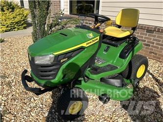 John Deere S140 Vrtni traktor kosilnice