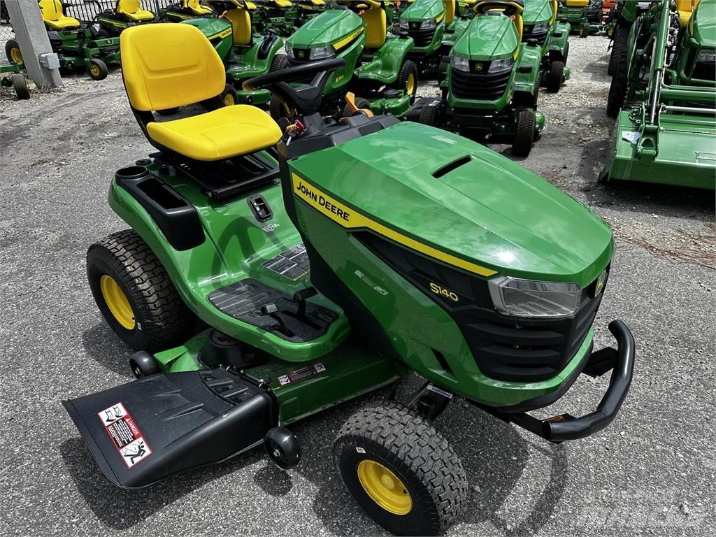 John Deere S140 Vrtni traktor kosilnice