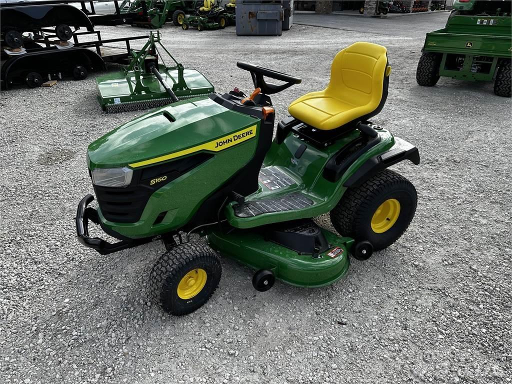 John Deere S160 Manjši traktorji