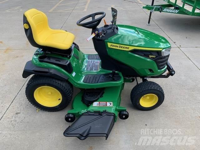 John Deere S180 Manjši traktorji