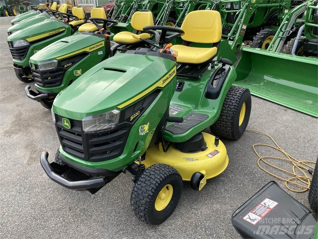 John Deere S220 Manjši traktorji