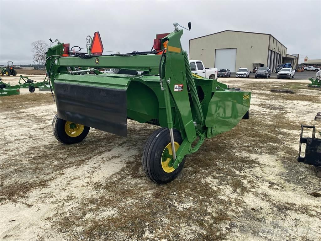 John Deere S300 Diskaste kosilnice