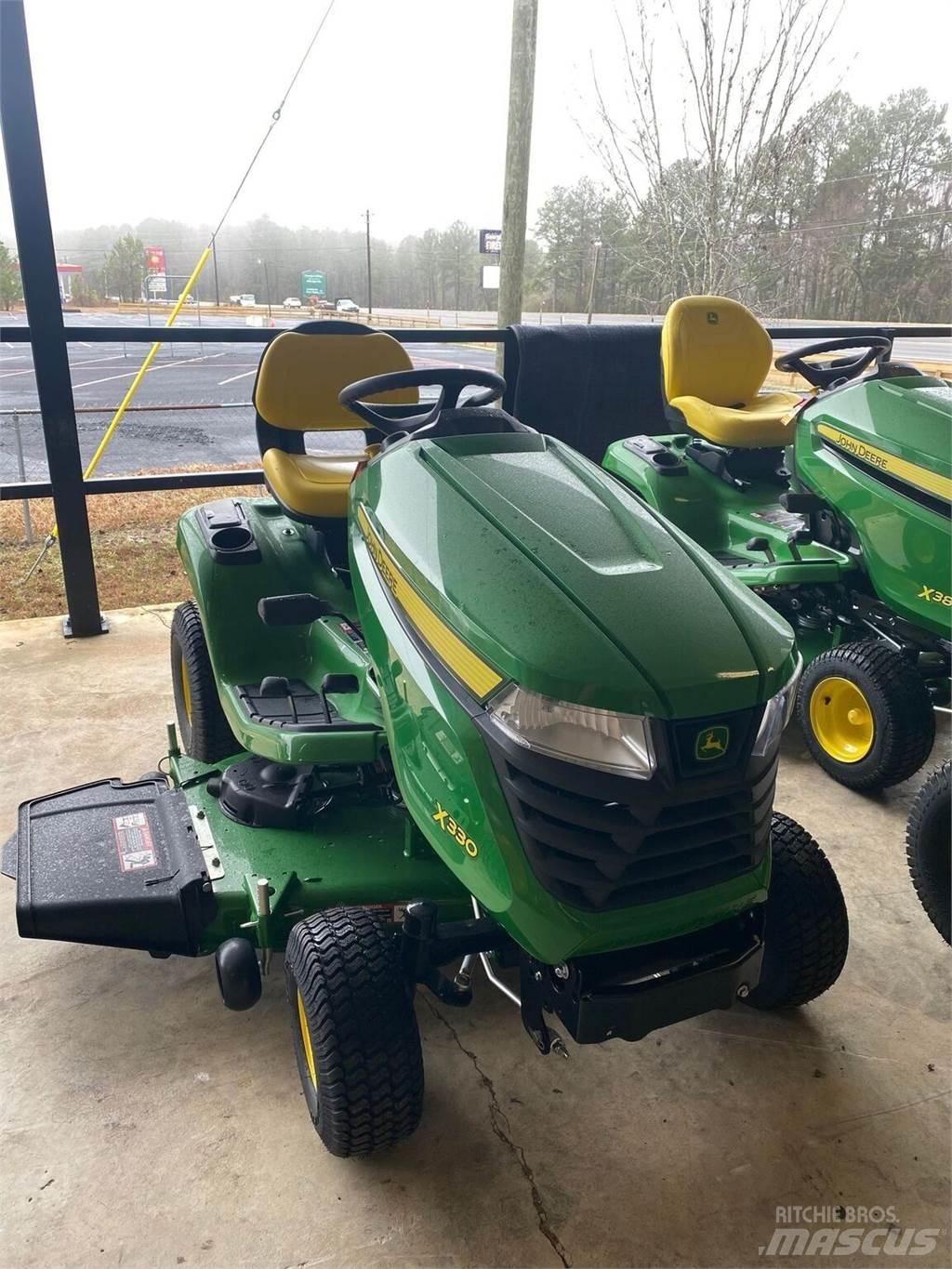 John Deere X330 Manjši traktorji