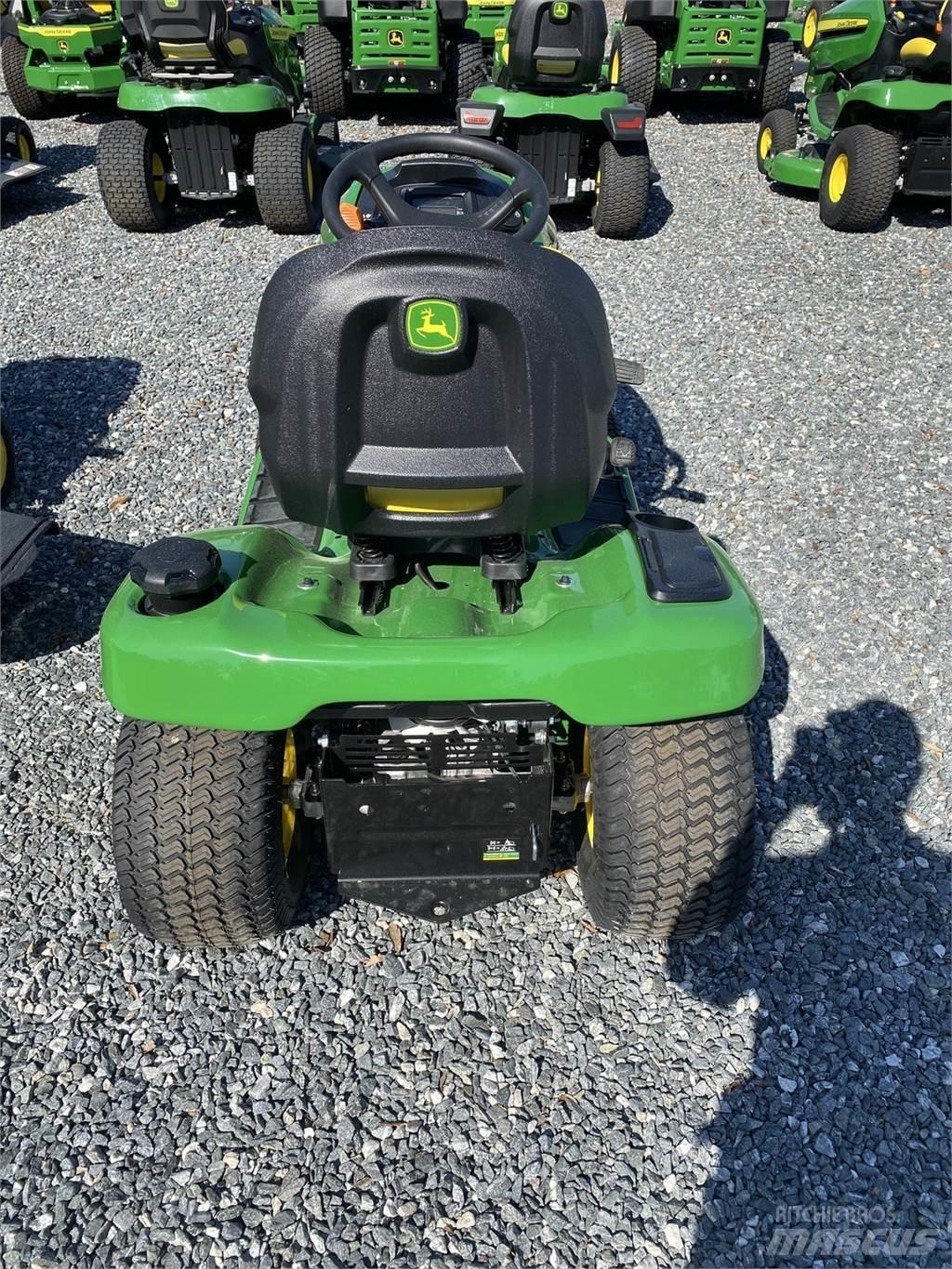 John Deere X330 Manjši traktorji