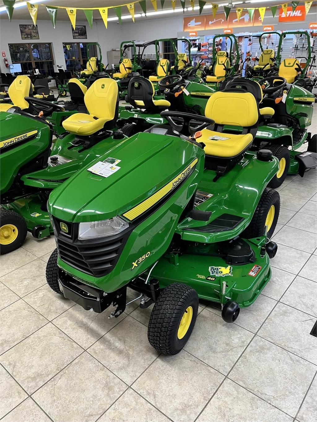 John Deere X350 Manjši traktorji