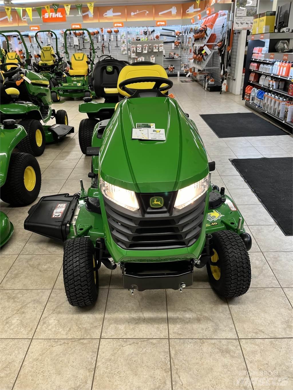 John Deere X350 Manjši traktorji