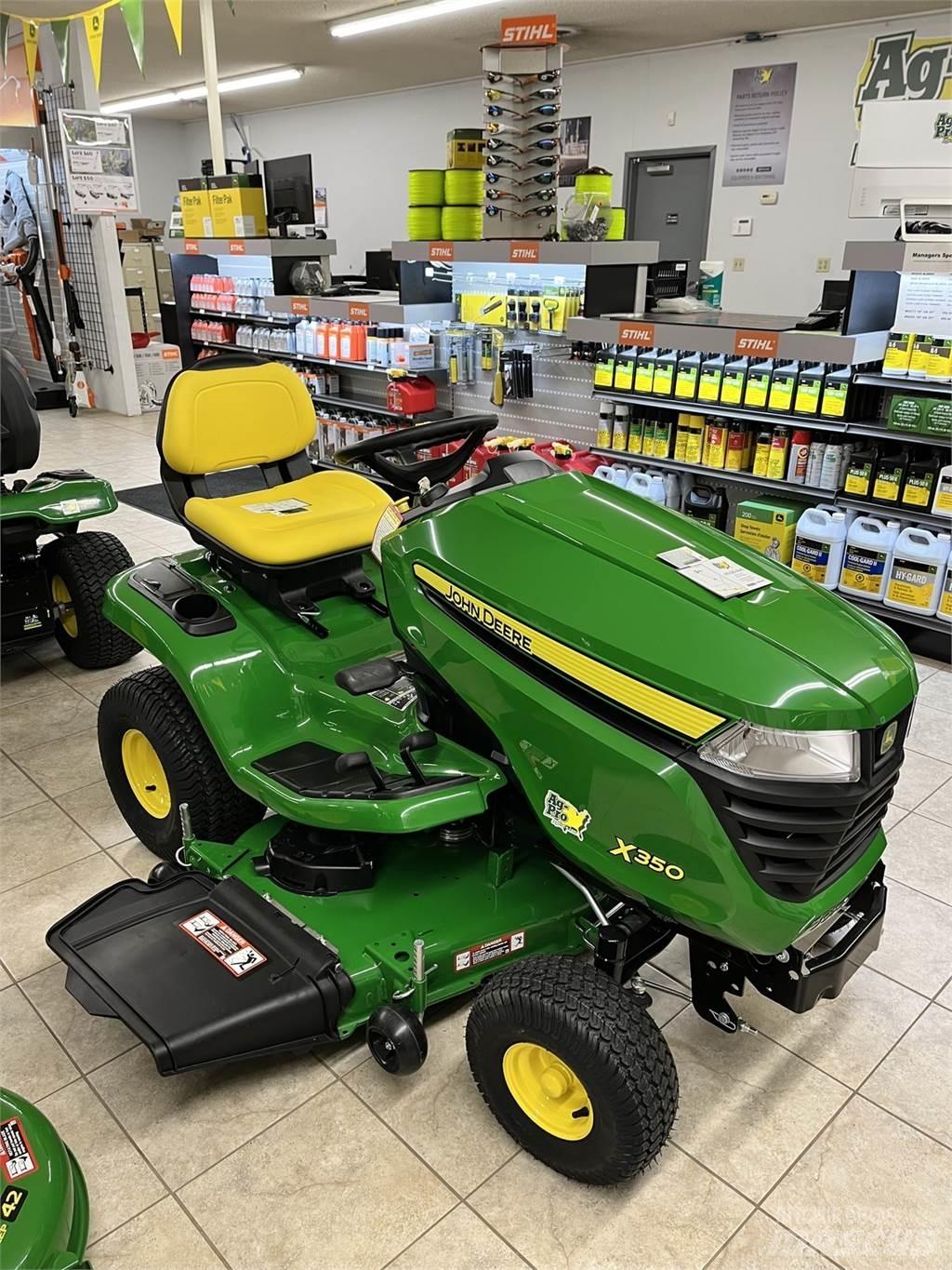 John Deere X350 Manjši traktorji
