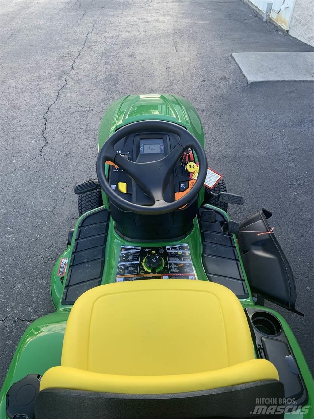 John Deere X350 Manjši traktorji