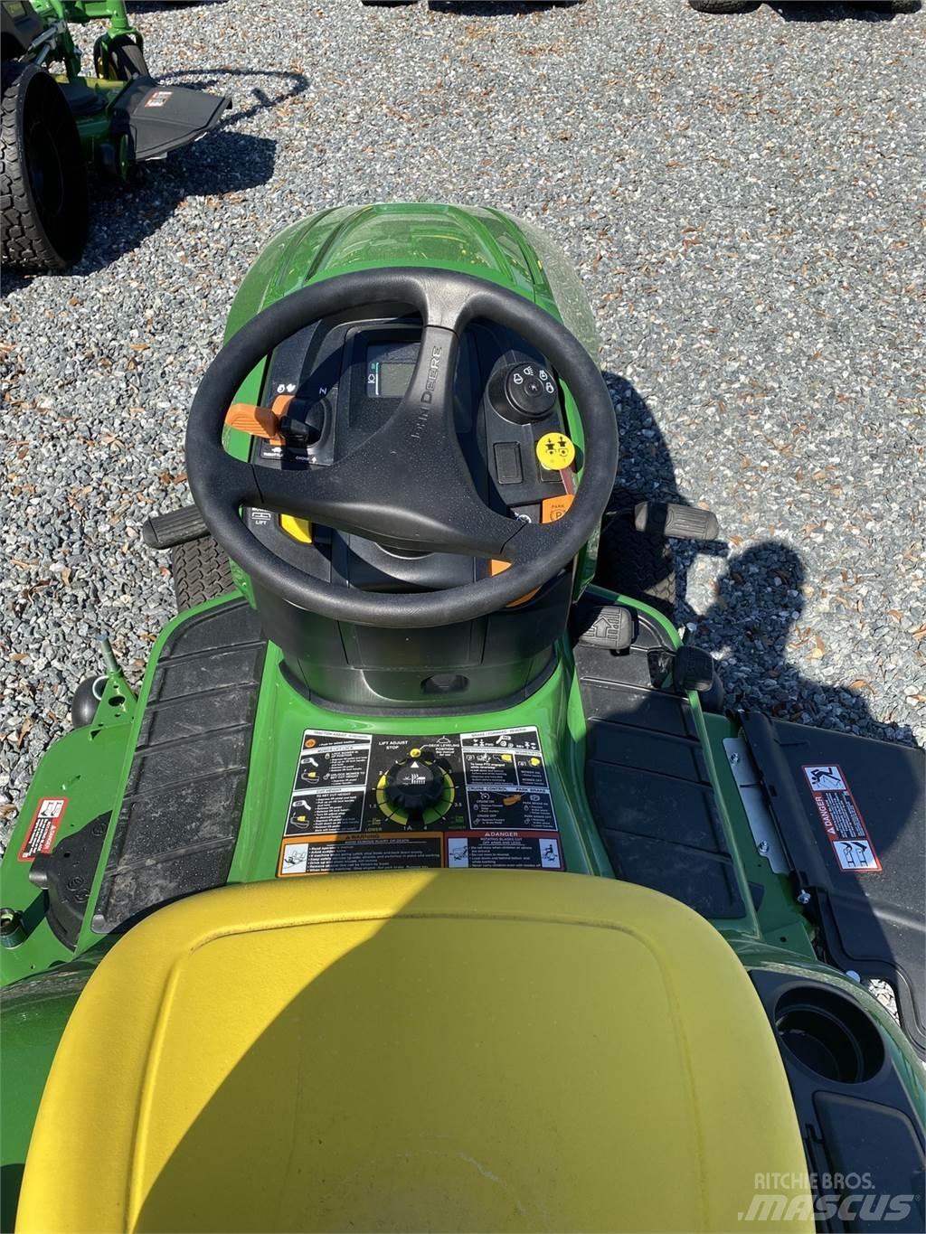 John Deere X350 Manjši traktorji