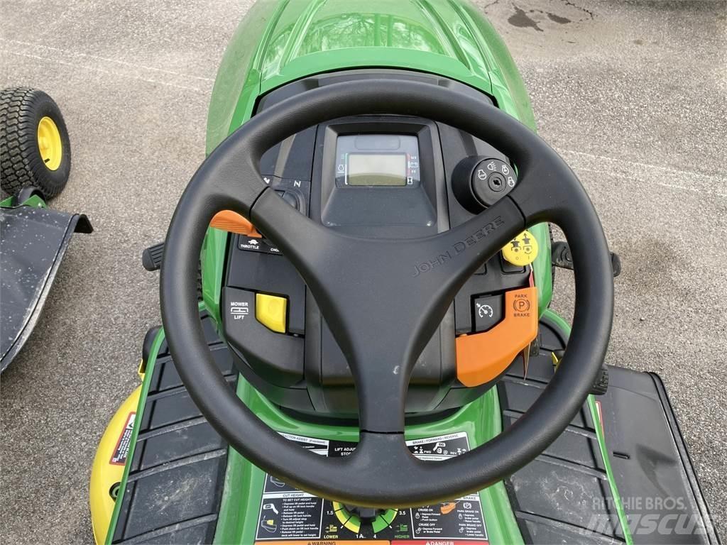 John Deere X350 Manjši traktorji