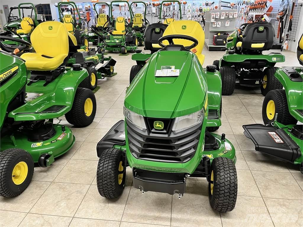 John Deere X370 Manjši traktorji