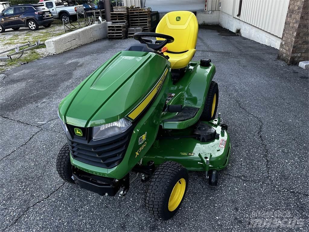 John Deere X380 Manjši traktorji