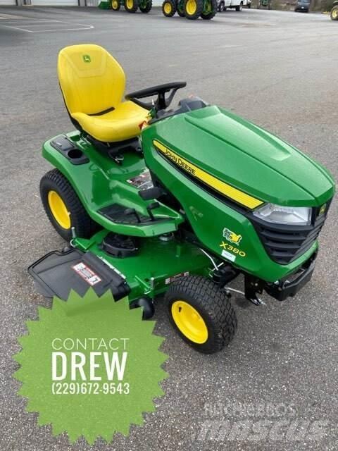 John Deere X380 Manjši traktorji