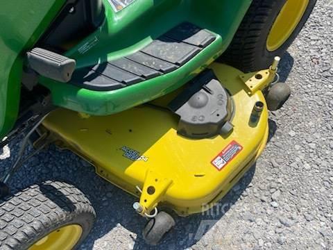 John Deere X380 Manjši traktorji