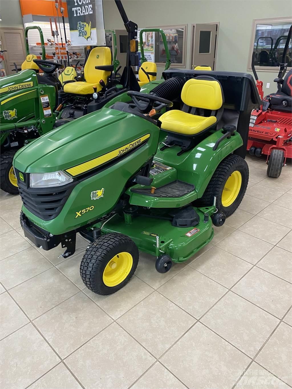 John Deere X570 Manjši traktorji
