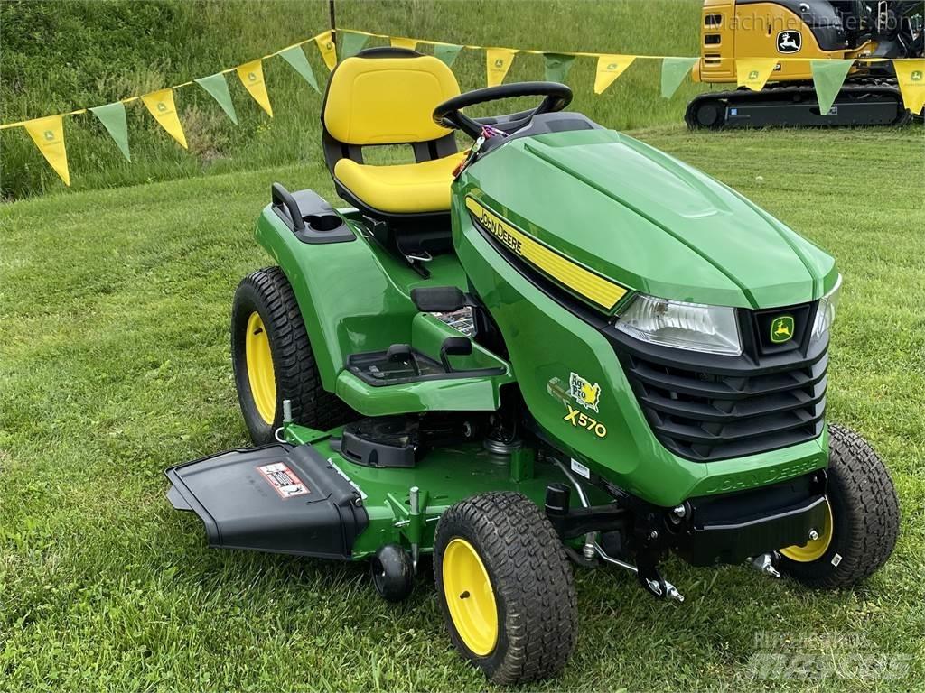 John Deere x570 Manjši traktorji