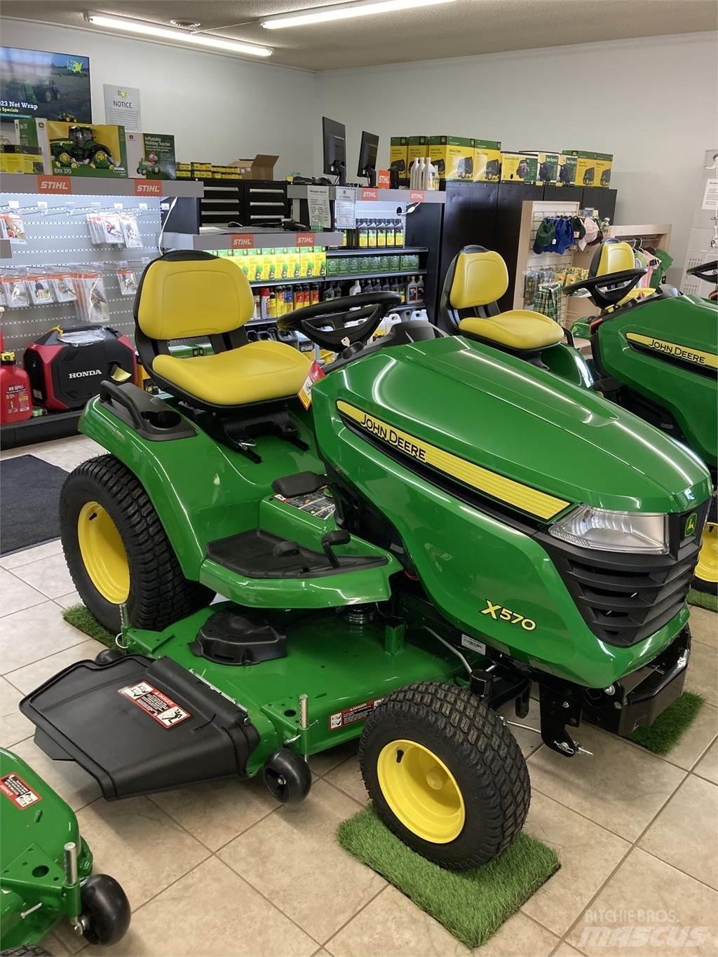 John Deere X570 Manjši traktorji