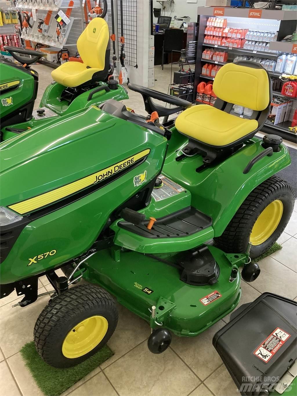 John Deere X570 Manjši traktorji