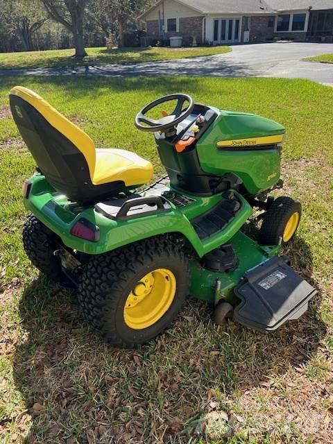 John Deere X580 Manjši traktorji