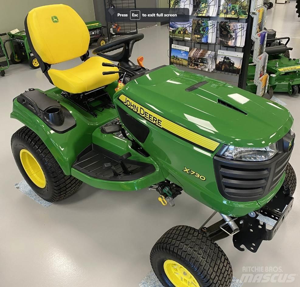 John Deere X730 Manjši traktorji