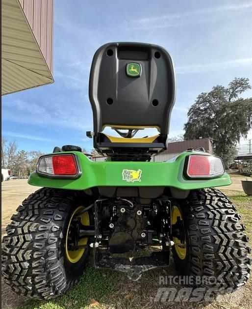 John Deere X739 Manjši traktorji