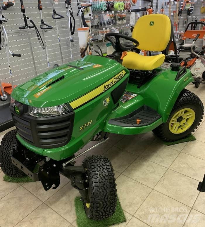 John Deere X739 Manjši traktorji